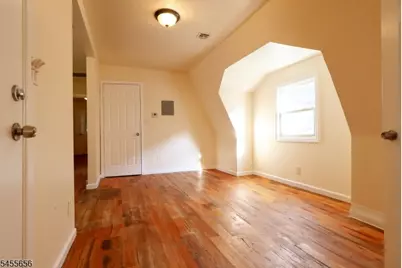 112 Chadwick Ave #3, Newark, NJ 07108 - Photo 4