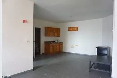 699-701 Frelinghuysen Ave, Newark, NJ 07114 - Photo 24