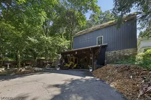 37 Livingston Ave, Roseland, NJ 07068 - Photo 26
