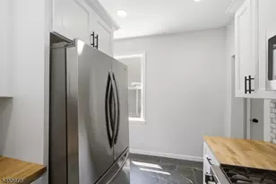 225 Stacy St, Burlington City, NJ 08016 - Photo 14