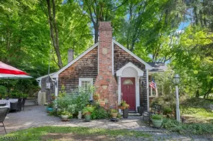 23 Combs Hollow Rd, Randolph Township, NJ 07869 - Photo 2