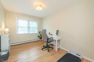 401 E Plane St, Hackettstown, NJ 07840 - Photo 14