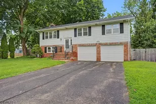 401 E Plane St, Hackettstown, NJ 07840 - Photo 28