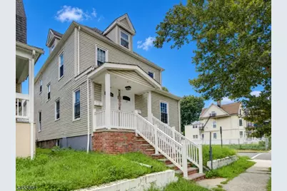 37 William St #1, East Orange, NJ 07017 - Photo 2