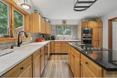 6 Garner Rd, Bethlehem Township, NJ 08804 - Photo 14