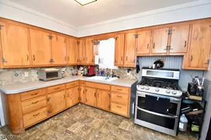 406 Morsetown Rd, West Milford, NJ 07480 - Photo 8
