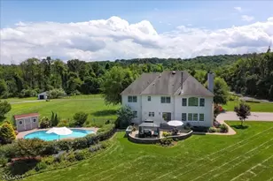54 W Valley Brook Rd, Washington Township, NJ 07853 - Photo 44