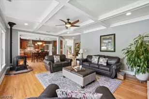 54 W Valley Brook Rd, Washington Township, NJ 07853 - Photo 18