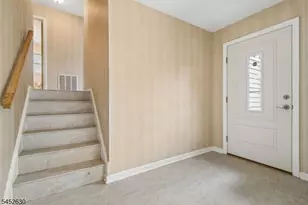 656 Winchester Ave, Union Township, NJ 07083 - Photo 2