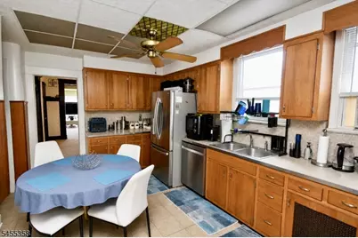 285 N Maple Ave, East Orange, NJ 07017 - Photo 6