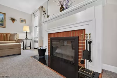 957 Arnet Ave, Union Township, NJ 07083 - Photo 8