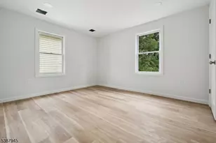 76 Mitchell St, West Orange Township, NJ 07052 - Photo 16