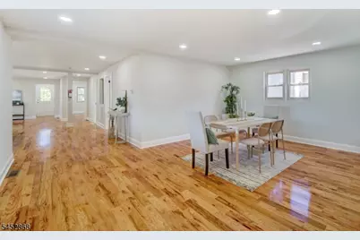 156 W Lincoln Ave, Roselle Park, NJ 07204 - Photo 16