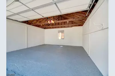 156 W Lincoln Ave, Roselle Park, NJ 07204 - Photo 34