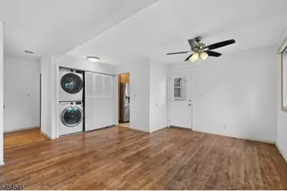 17 Joanna Pl, Woodbridge Township, NJ 07067 - Photo 14