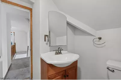 17 Joanna Pl, Woodbridge Township, NJ 07067 - Photo 24