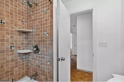 17 Joanna Pl, Woodbridge Township, NJ 07067 - Photo 16
