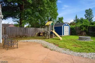17 Joanna Pl, Woodbridge Township, NJ 07067 - Photo 30