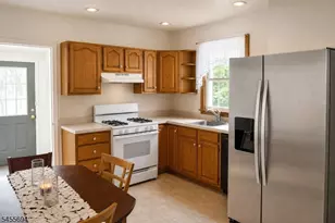 100 Maple St, Kearny, NJ 07032 - Photo 16