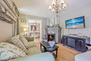 13 Cottage Pl, Nutley, NJ 07110 - Photo 6