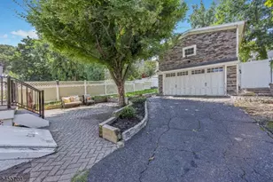 13 Cottage Pl, Nutley, NJ 07110 - Photo 26