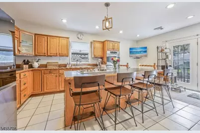 13 Cottage Pl, Nutley, NJ 07110 - Photo 14