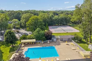 300 Pond Ct, Washington Township, NJ 07676 - Photo 36