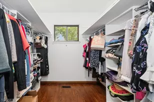 300 Pond Ct, Washington Township, NJ 07676 - Photo 26