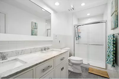 300 Pond Ct, Washington Township, NJ 07676 - Photo 24