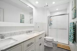 300 Pond Ct, Washington Township, NJ 07676 - Photo 24