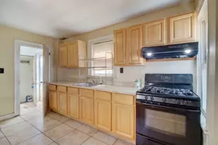 220 William St, Rahway, NJ 07065 - Photo 6