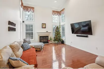 15 Shadow Hill Way, Washington Township, NJ 07840 - Photo 6