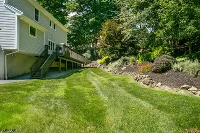 17 Colonel Evans Dr, Morris Township, NJ 07960 - Photo 4