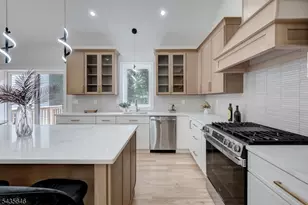 896 Union Valley Rd, West Milford, NJ 07480 - Photo 4