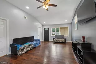 307 Boulevard Dr, Wayne, NJ 07470 - Photo 6