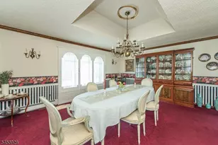 35 Van Winkle Ct, Woodland Park, NJ 07424 - Photo 4