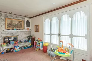35 Van Winkle Ct, Woodland Park, NJ 07424 - Photo 12