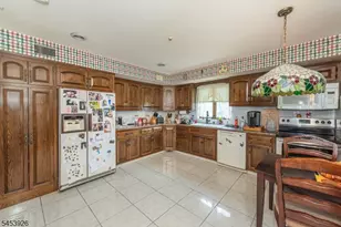 35 Van Winkle Ct, Woodland Park, NJ 07424 - Photo 22