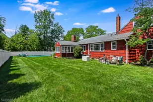 13 Gunther St, Mendham, NJ 07945 - Photo 28