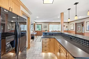 133 Sandra Dr, Parsippany, NJ 07054 - Photo 12