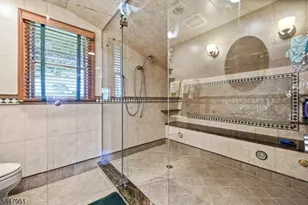 133 Sandra Dr, Parsippany, NJ 07054 - Photo 38