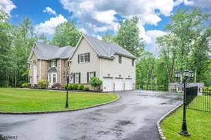 18 Stoneybrook Rd, Washington Township, NJ 07853 - Photo 50