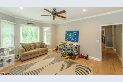 18 Stoneybrook Road, Washington Township, NJ 07853 - Photo 12