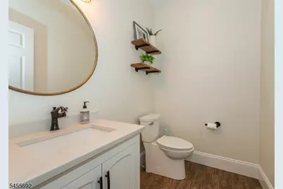 18 Stoneybrook Road, Washington Township, NJ 07853 - Photo 22