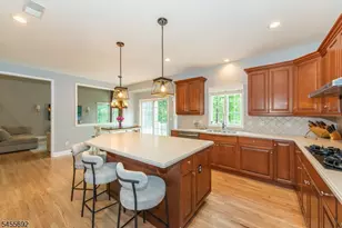 18 Stoneybrook Rd, Washington Township, NJ 07853 - Photo 16