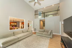 18 Stoneybrook Rd, Washington Township, NJ 07853 - Photo 6