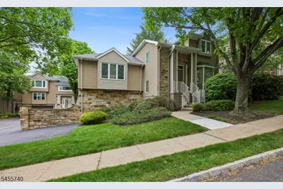 163 Clarken Dr, West Orange Township, NJ 07052 - Photo 2