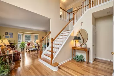 2 Fells Ln, Mount Olive, NJ 07836 - Photo 6