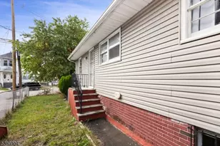 807 Canton St, Elizabeth, NJ 07202 - Photo 16