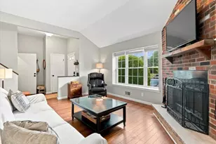 74 Freemont Ct, Franklin Township, NJ 08873 - Photo 8